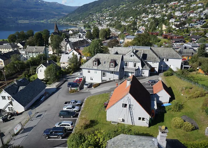 Ole Bull Akademiet Otel