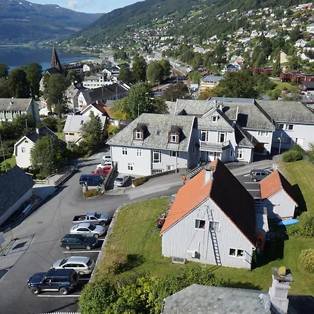 Ole Bull Akademiet Otel